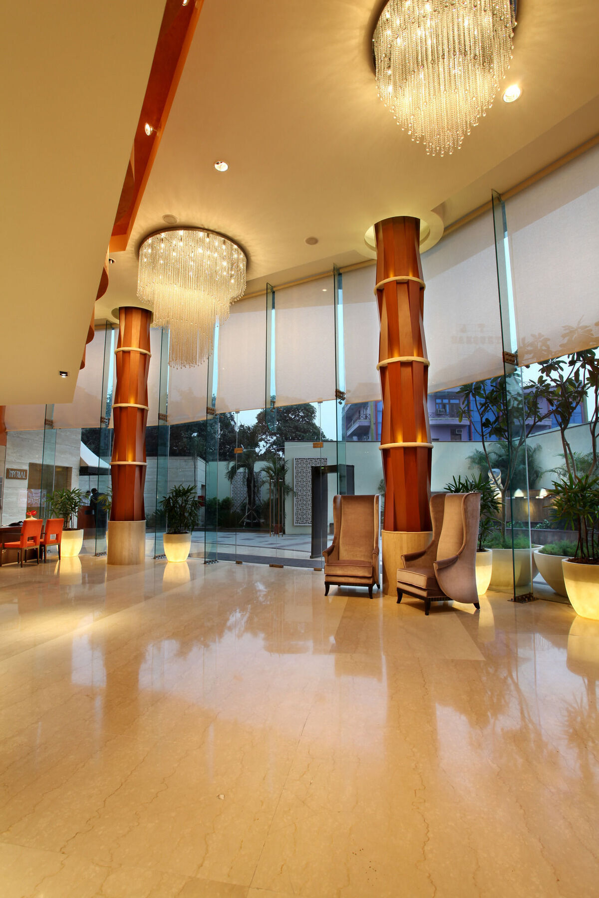 Hotel Mahagun Sarovar Portico Ghaziabad